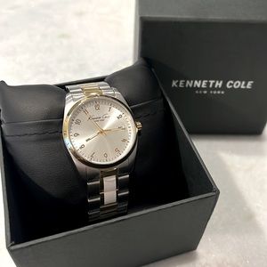 Brand New. Gifted- Kenneth Cole New York - Watch